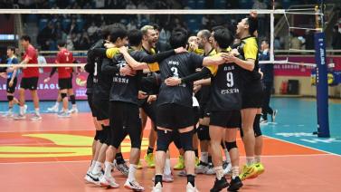 然而两队在 然而两队在