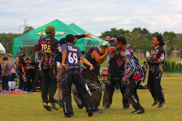 吉与队友之 吉与队友之